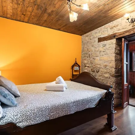 Apartment La Congosta Magica Aldea Rodeada De Montanas La Plaza