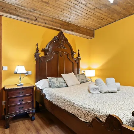 Apartament La Congosta, Magica Aldea Rodeada De Montanas La Plaza