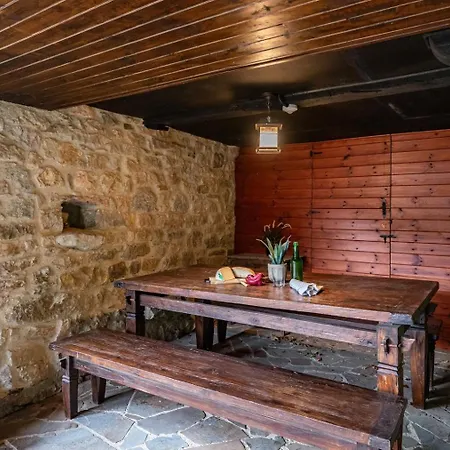 La Congosta Magica Aldea Rodeada De Montanas Apartment La Plaza