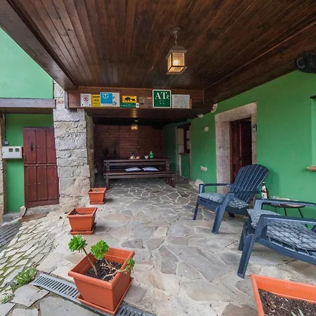 La Congosta Magica Aldea Rodeada De Montanas Apartment La Plaza